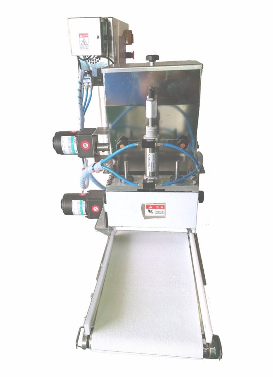 食品原料材料餡料定量分割機 DY-538MS